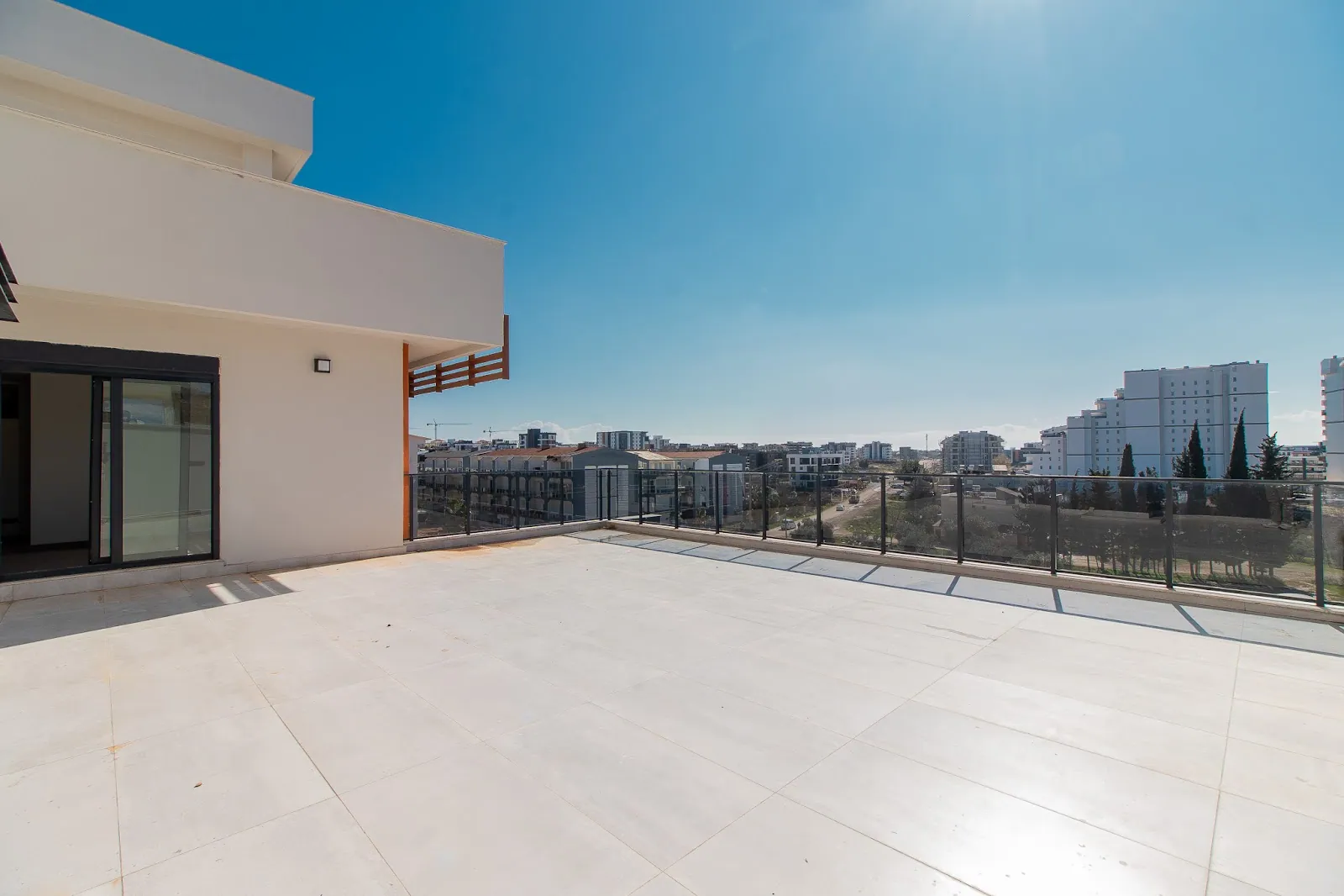 Perge Collection Sky Blue teras görünümü